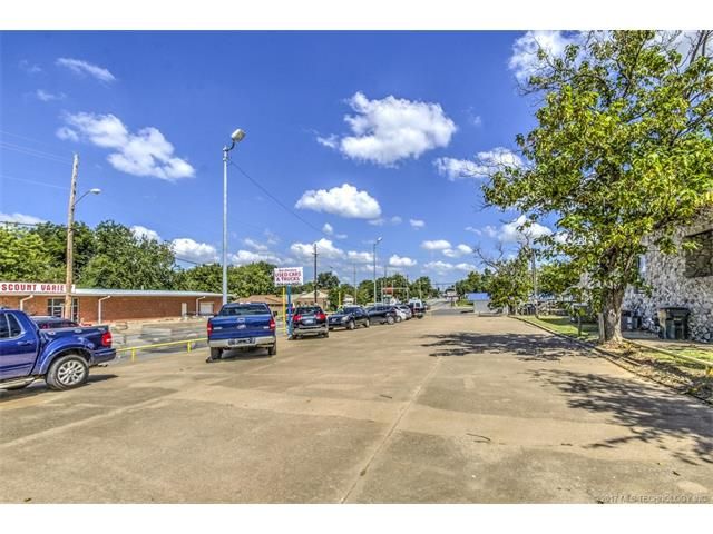 307 S Mission St, Sapulpa, OK 74066